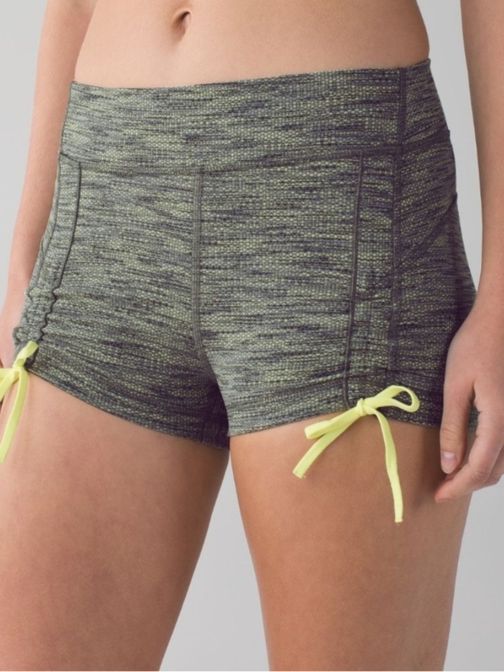 Retired 2015 Lululemon Liberty Short in the rare Diamond Jacquard Space Dye Slat